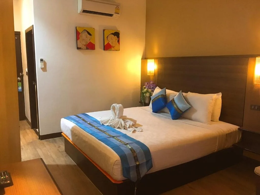 Superior Double or Twin Room with City View — BB Mantra Boutique Hotel